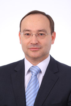 Dr. iur. Tomáš LEJČEK, MBA